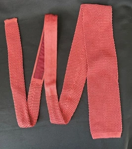 Tino Cosma Rose Red Knit Silk Flat End Neck Tie Necktie Made in Italy 63" x 3" - Picture 1 of 5