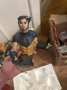 Marvel Diamond Select Bust Statue Ultimate X-Men 7" Limited to 7500 - Wolverine - Picture 1 of 20