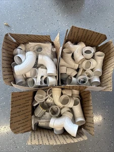 Großer Posten Zentralstaubsauger Rohrverschraubungen, über 80 Stück, neues Material - Bild 1 von 4