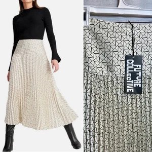🌼 Future Collective - Drop Waist Pleated Maxi Skirt Geo Cream Black Size SMALL - Picture 1 of 8
