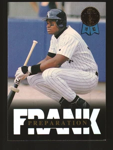 1993 Leaf Frank Thomas #10 - Frank Thomas - Chicago White Sox  93-648 - Picture 1 of 2