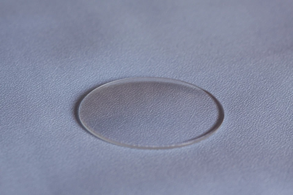 Glass Crystal Dome mineral Vetro minerale bombato h=1mm n° 200 diametro 20,0mm  - Immagine 1 di 1