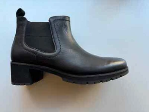 Munro Shoes Darcy Boot in black leather size 8 Narrow, new, unworn,inside Zipper - Picture 1 of 4