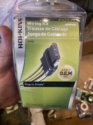 霍普金斯牵引解决方案车辆专用接线套件 42635 适用于吉普 — 第 1/3 张图片