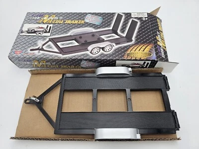 Motore Massimo 1:18 Scala Diecast Metallo Rimorchio 76009 Collector’ Edition W - Immagine 1 di 4