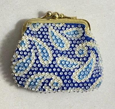 Mod Plastic Bead Bag Coin Purse 1960 Kiss Lock BoHo Blue Paisley - Image 1 of 4