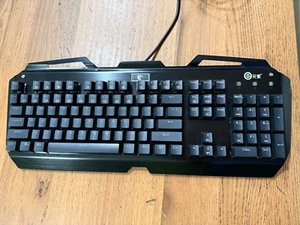 mechanische RGB-Tastatur - blauer Switch - Aluminiumgehäuse - Bild 1 von 4
