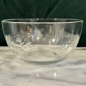 Princess House Heritage 5” Crystal Bowl Etched - Picture 1 of 10