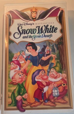 Walt Disney's Snow White and the Seven Dwarfs Masterpiece Collection VHS - Image 1 of 4