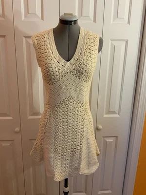 Vestido sin mangas Temperley London beige crochet forrado de algodón talla 4/6 Foto 1 de 4