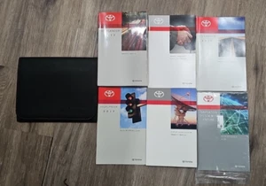 2013  TOYOTA HIGHLANDER OWNNERS MANUALS  NAVIGATION GUIDE OEM WITH CASE - Bild 1 von 13