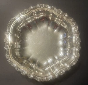 Oneida Webster Wilcox Collection Countess Round Bowl - Picture 1 of 2
