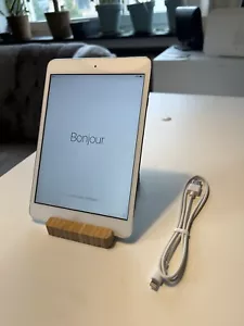 Apple Ipad Mini Gen 1 Tablet A1432 Weiß & Silber (7,9 Zoll) - Bild 1 von 15