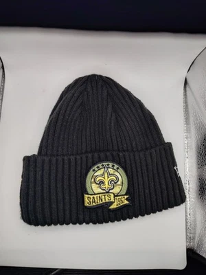 Новая вязаная зимняя шапка-бини Orleans Saints New Era Salute to Service новая эра  - Изображение 1 из 4