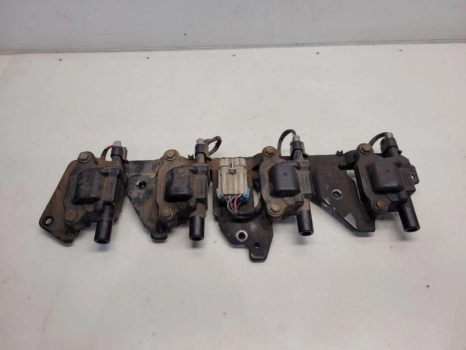 2008-13 Chevrolet Silverado 1500 (5.3L) Passenger Ignition Coil Pack *Square* - Image 1 of 4