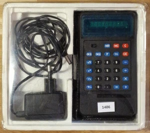 Calculatrice 1486 INTERTON PC 8020 - Photo 1/4