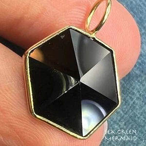 14k Gold Faceted Black Onyx Hexagon Pendant. Art Deco - Picture 1 of 12