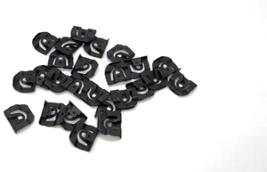 1967 1968 1969 Impala Caprice Chevy rear glass trim clips fasteners - Picture 1 of 4