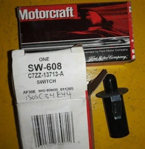 Door Jamb Switch Motorcraft SW-608 / C7ZZ-13713-A (QTY 2) - Imagen 1 de 7