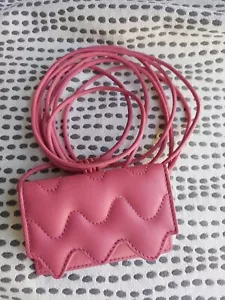 Marimekko Lokki Crossbody Pink Leather ID Holder Mini Designer Purse MSRP $140 - Picture 1 of 6