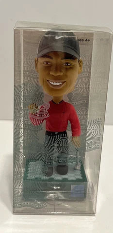 AMEX American Express TIGER WOODS Championship Sunday Nike Outfit WGC Bobblehead Cover