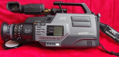 JVC Super-VHS-Kamera/Rekorder GR-S707 Videomovie 90er Jahre im Hama-Koffer - Bild 1 von 4