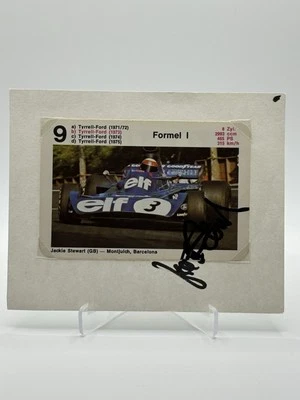 F1, JACKIE STEWART 3X FORMULA 1 WORLD CHAMPION SIGNED VINTAGE TRADING CARD - Image 1 of 2