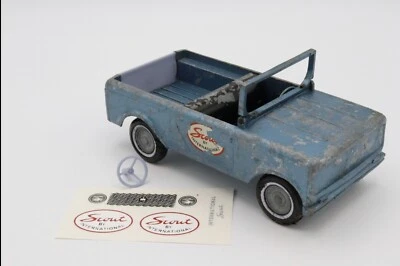 International Scout 80 años 60 por Ertl Foto 1 de 4