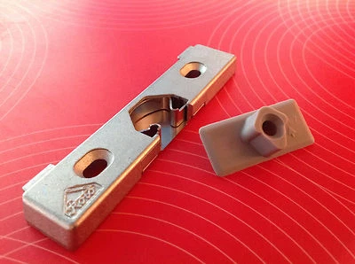 Roto 435 143  436 Schnapper Schnäpper 435 903 Terassentür Balkontür inkl. Zapfen - Bild 1 von 3