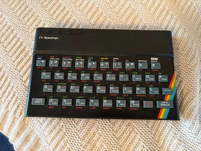 Sinclair ZX Spectrum 48k - Boxed, with original PSU - Image 1 of 3