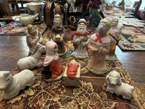 10 Piece Nativity Set New Old Stock  - Picture 1 of 4