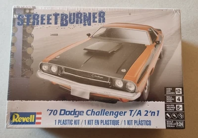 REVELL '70 DODGE CHALLENGER T/A 2'n1 1/24 SCALE 85-2596 - Immagine 1 di 3