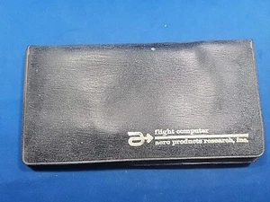 Aviation Aero Products Research, Inc E6-B Pilot Flight Computer, Manual In Case - Imagen 1 de 12