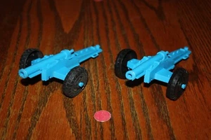 MPC Set of Two Vintage American WWII Army Cannons or Howitzers - Marx, Timmee - Picture 1 of 10