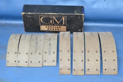 Juego de forro de freno de tambor de 4 ruedas Buick 1940-1957 GM 1388806 2-1/4" de ancho OEM Foto 1 de 4