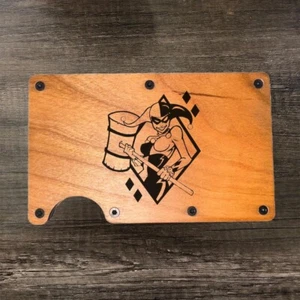 Harley Quinn - Slim Minimalist Wallet - Laser Engraved Wood Wallet - Picture 1 of 9