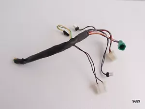 18-24 OEM NISSAN MICRA / LEAF RIGHT EXTERIOR MIRROR WIRING heat/blind spot - Picture 1 of 9
