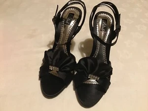 Ladies Fan Diamante Sandal In Black Satin Size 5/38 New Boxed - Picture 1 of 5