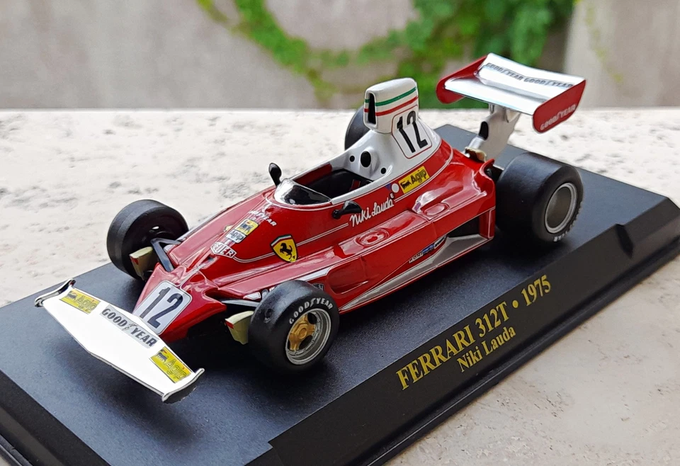 🔹🔹🔹FERRARI 312 T 1975  NIKI LAUDA 1:43 COLLEZIONE FERRARI F1 MODELLINO🔹🔹🔹 - Immagine 1 di 3