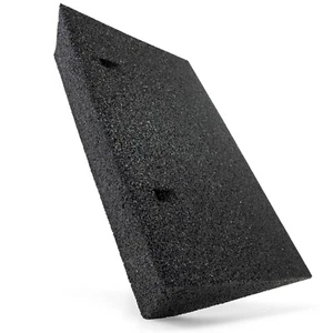 TOPRUBBER® Bordsteinrampe 500x250x110 Bordstein Auffahrrampe aus Gummigranulat - Bild 1 von 5