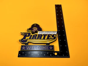 Placa de bienvenida con logotipo de equipo vintage de los piratas de Carolina del Este coleccionables de Shelia - Imagen 1 de 2