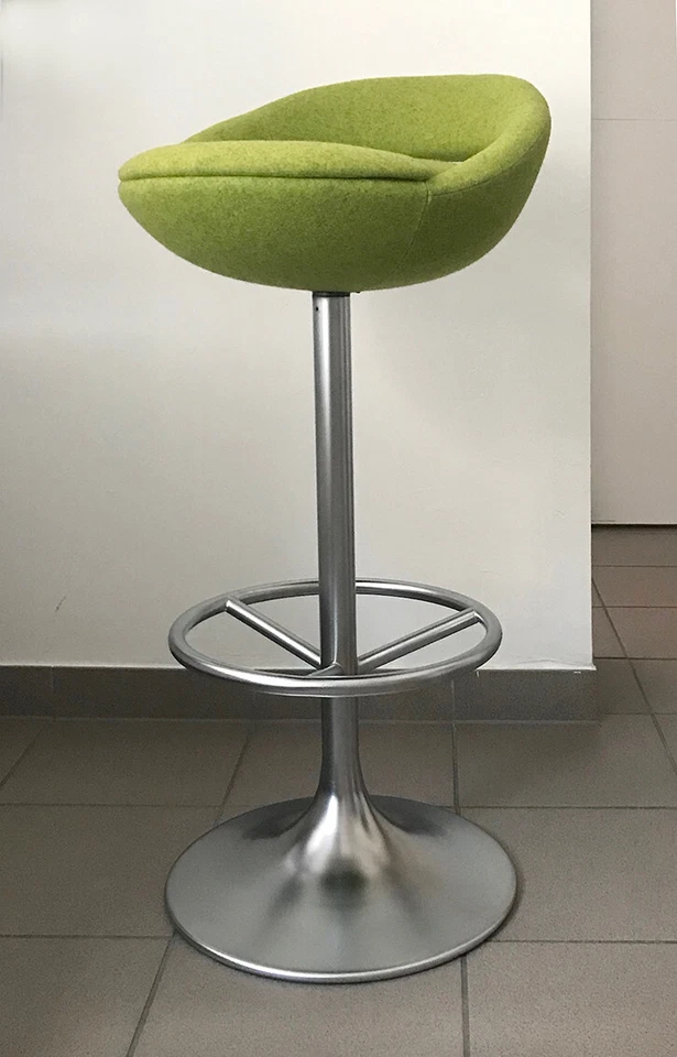 Barhocker IOS von JOHANSSON hochweriger Verarbeitung und stabil - Bild 1 von 4