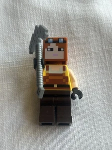 LEGO Minecraft Minifigure Blacksmith Girl with Hammer Used Imaginative Play - Picture 1 of 3