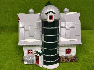 Snow Village Haus Department 56 Dairy Barn - Bild 1 von 12