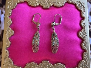 Betsey Johnson Betsey's Delicates Coral Sea Green Crystal Feather Gold Earrings - Picture 1 of 3