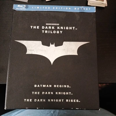 The Dark Knight Trilogy - Limited Edition (Blu-ray - 5 Discs + Booklet, 2013) - Image 1 of 4