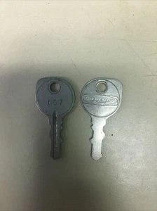 2 new vintage mercury outboard ignition keys 110 - Picture 1 of 1