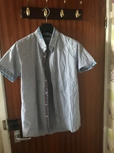 Shirt - Picture 1 of 5