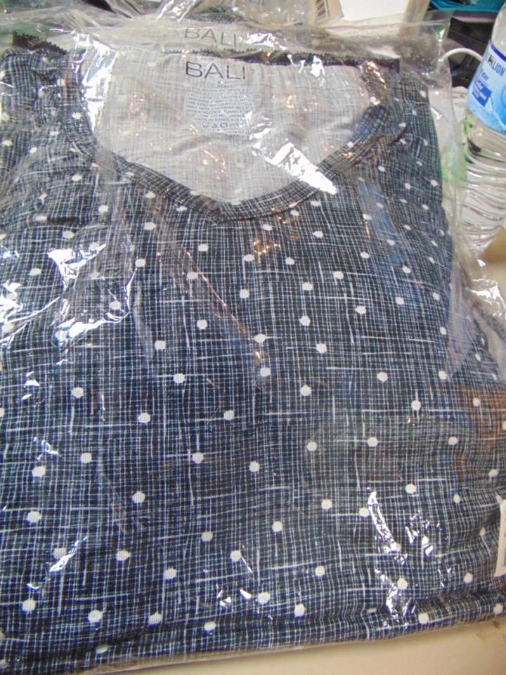 Pajama set Bali sleepwear Top base is LACE Retail $49 sz XL black pants - Image 1 of 1