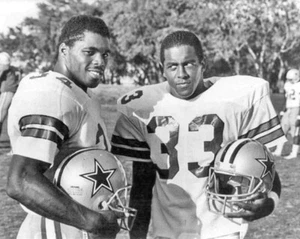 1986 HERSCHEL WALKER and TONY DORSETT Glossy 8x10 Photo Dallas Cowboys Print - Picture 1 of 1